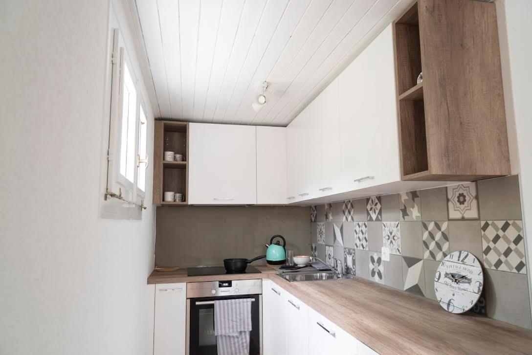 Modern Charme Studio In Chalet Villa Ponto Valentino Bagian luar foto